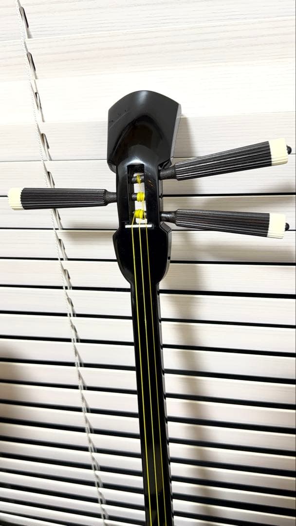 三線の棹　黒 3弦