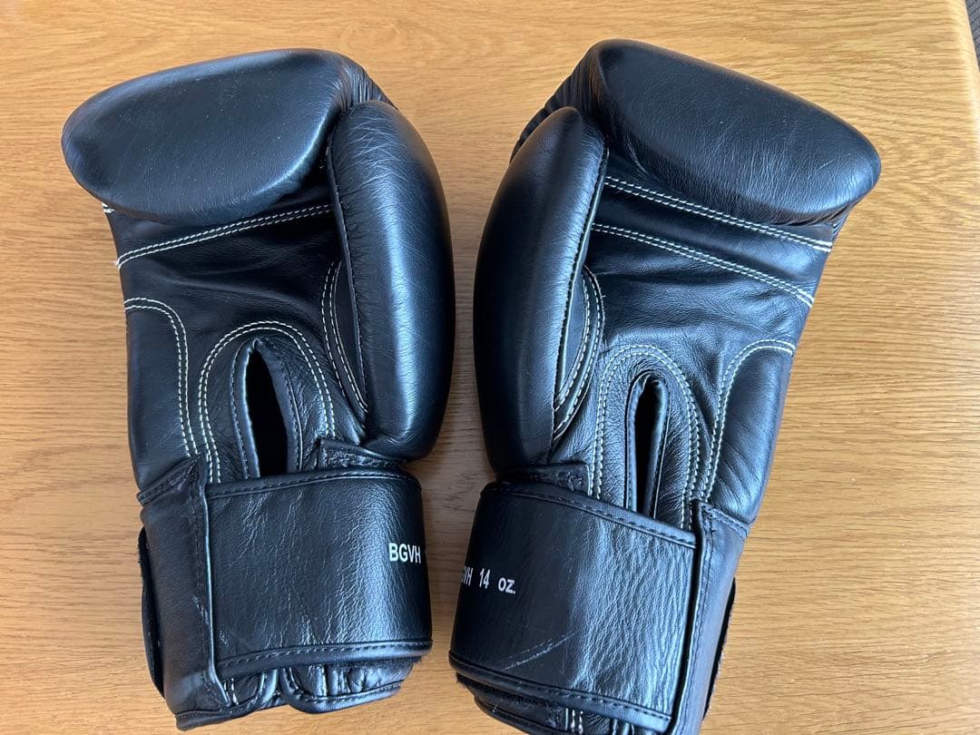 WINDY BGVH ボクシンググローブ 14 oz ブラック